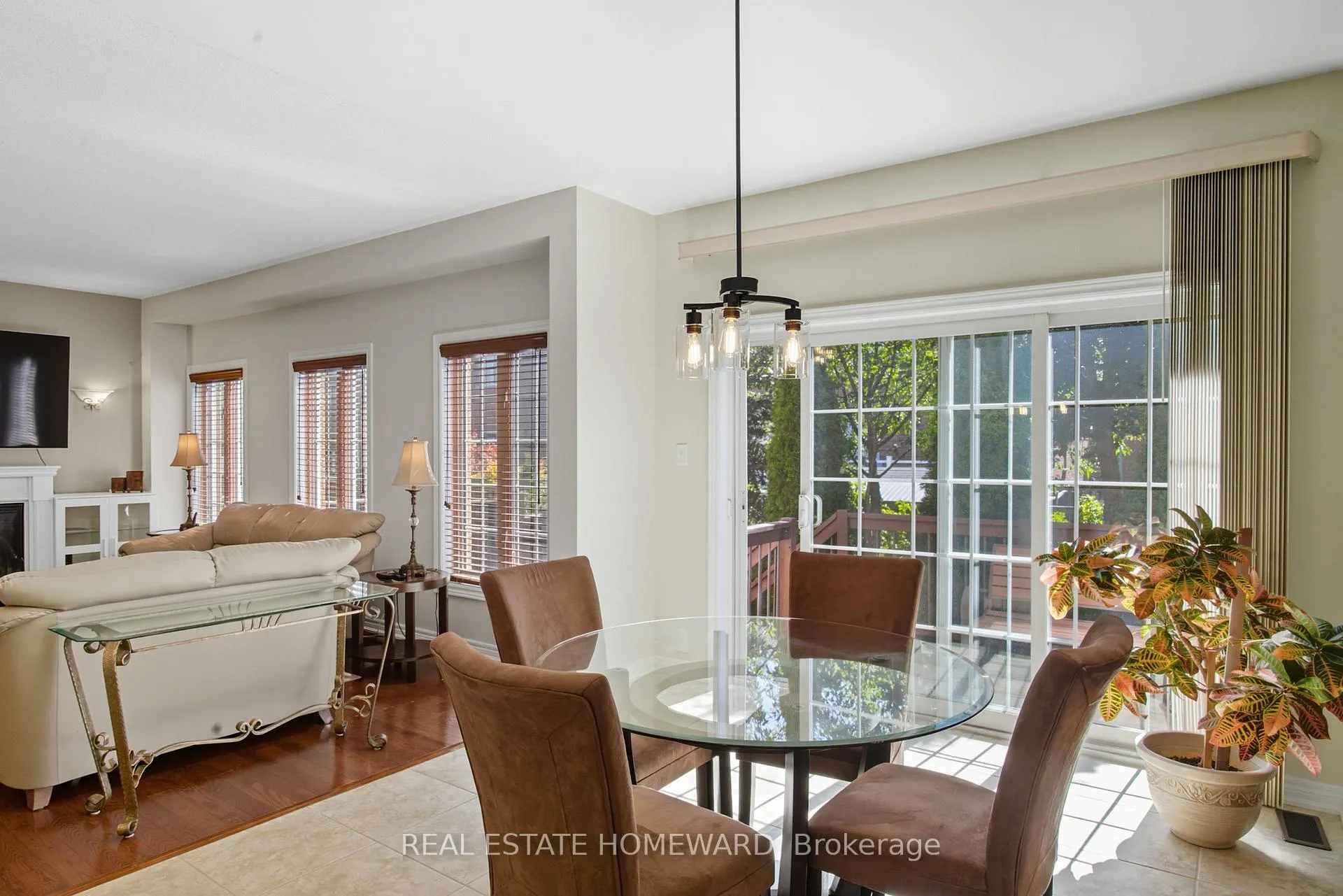 Photo 13 of 9 Tarmack Drive, Richmond Hill, Jefferson — HOMEH