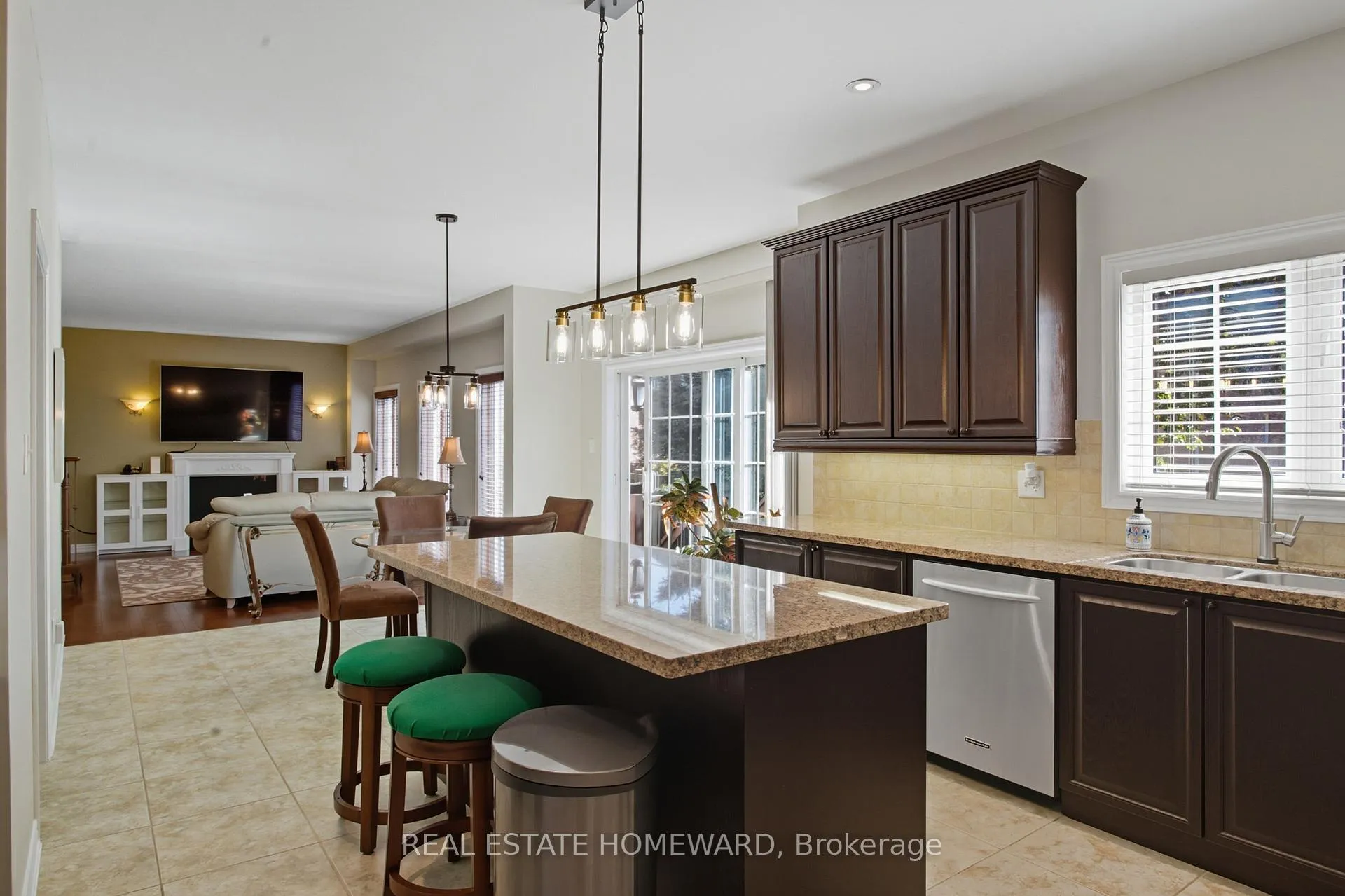 Photo 15 of 9 Tarmack Drive, Richmond Hill, Jefferson — HOMEH