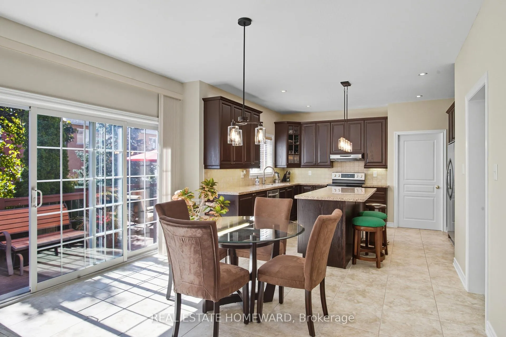 Photo 17 of 9 Tarmack Drive, Richmond Hill, Jefferson — HOMEH
