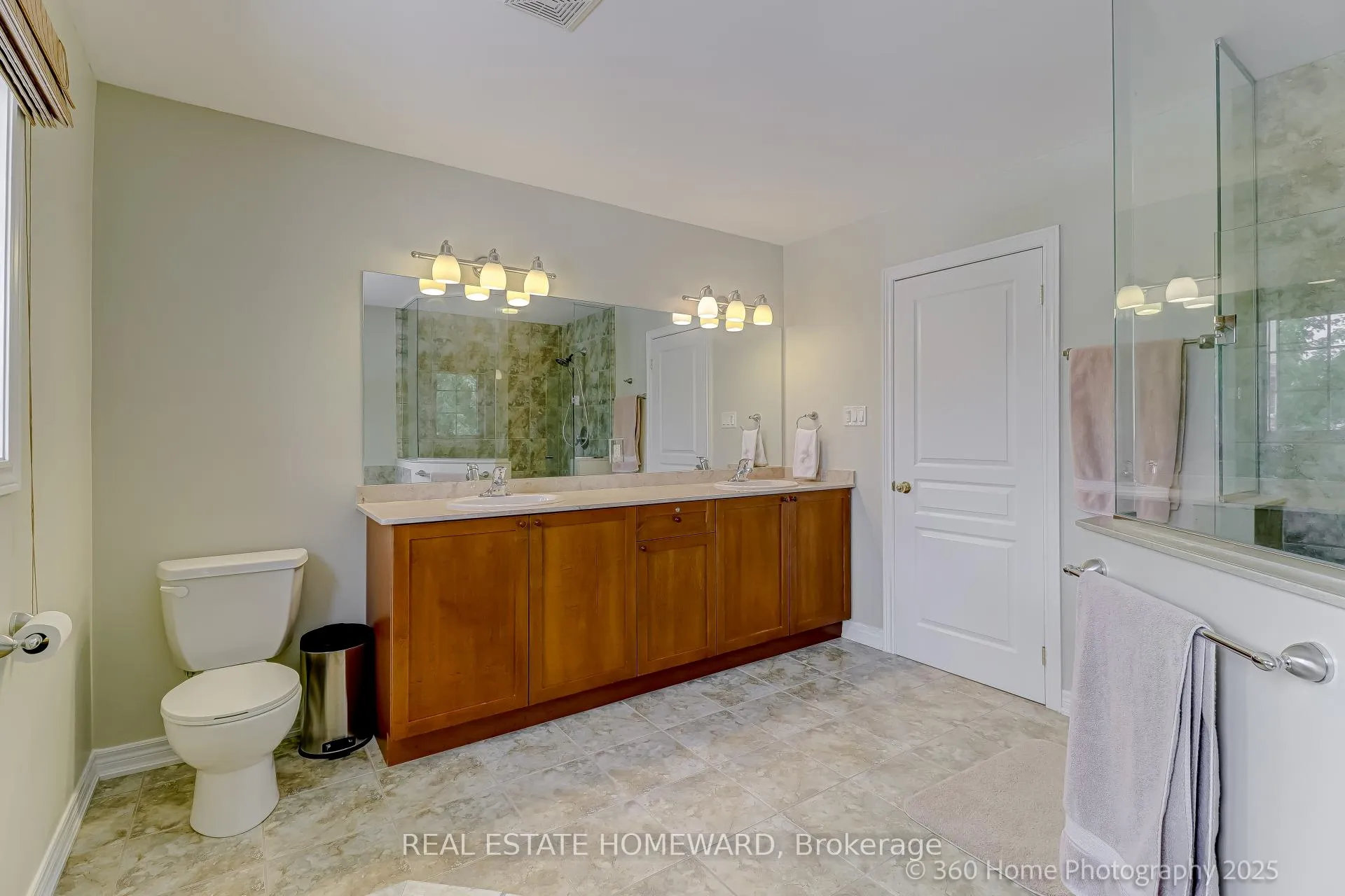 Photo 25 of 9 Tarmack Drive, Richmond Hill, Jefferson — HOMEH