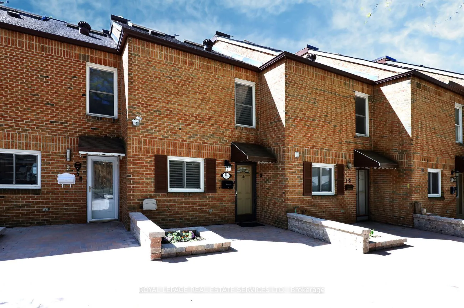 Photo 1 of Unit 18, 442 Perth Avenue, Toronto, Dovercourt-Wallace Emerson-Junction — HOMEH