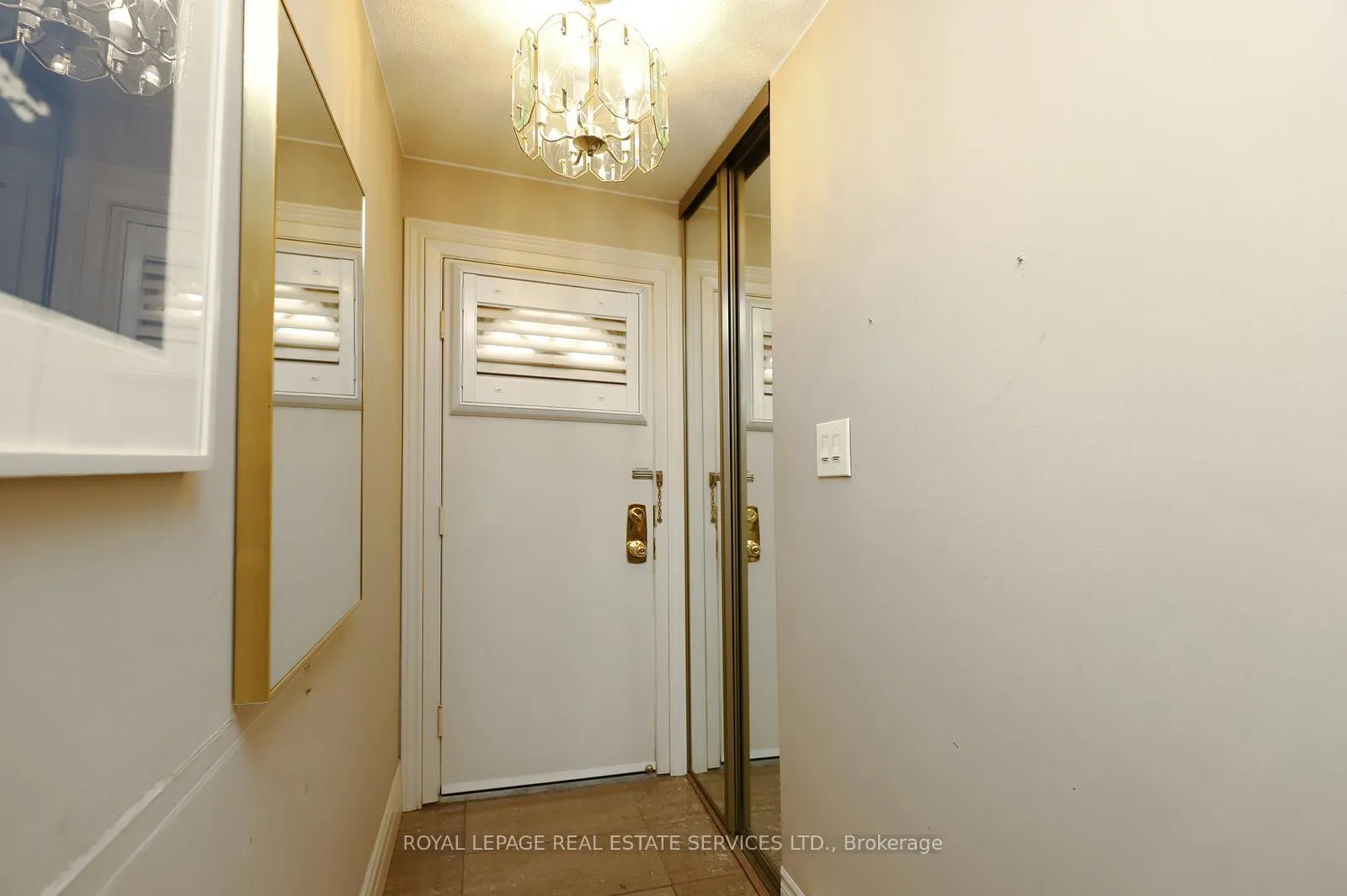 Photo 4 of Unit 18, 442 Perth Avenue, Toronto, Dovercourt-Wallace Emerson-Junction — HOMEH