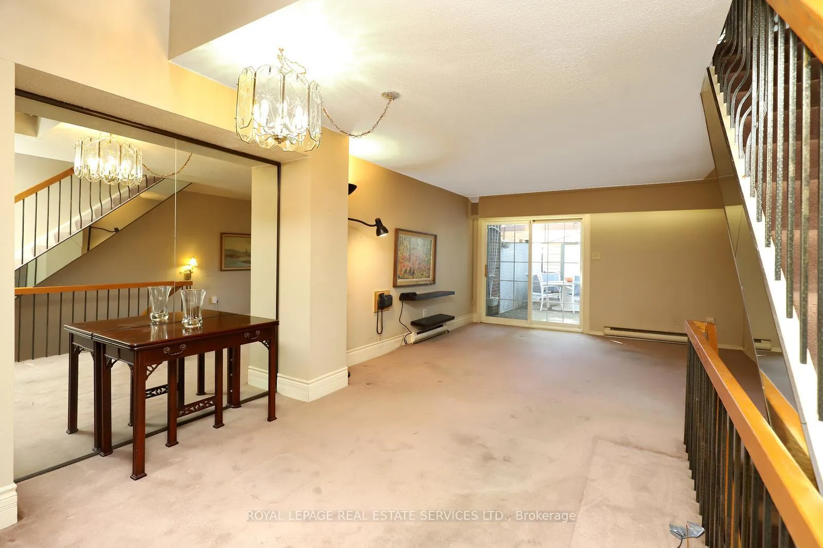 Photo 5 of Unit 18, 442 Perth Avenue, Toronto, Dovercourt-Wallace Emerson-Junction — HOMEH