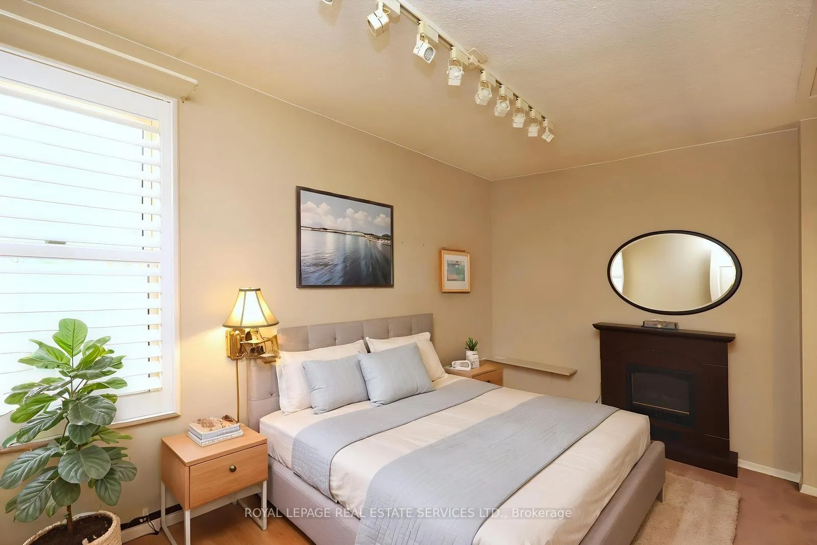 Photo 32 of Unit 18, 442 Perth Avenue, Toronto, Dovercourt-Wallace Emerson-Junction — HOMEH