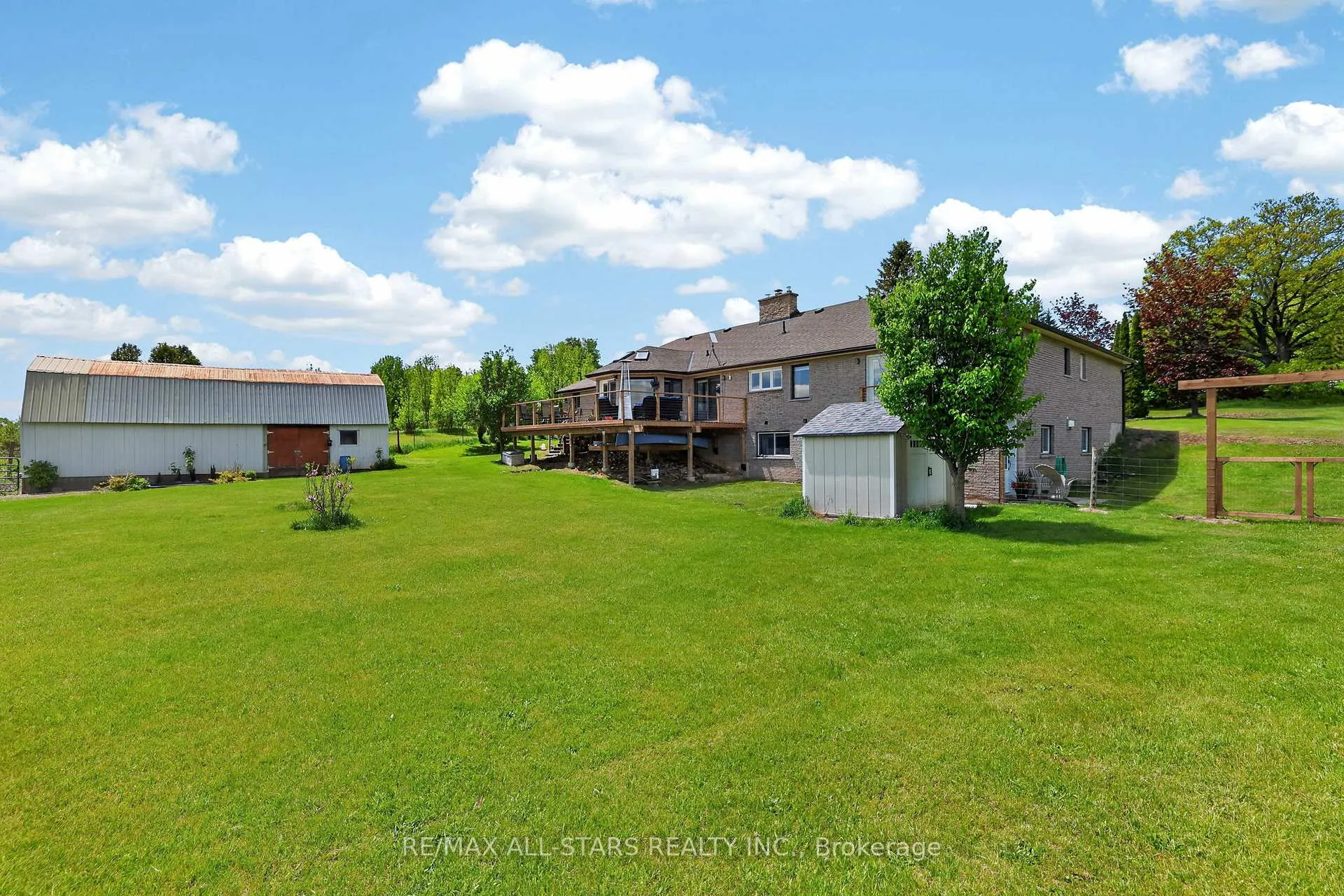 Photo 31 of 10655 Sideroad 17, Brock, Rural Brock — HOMEH