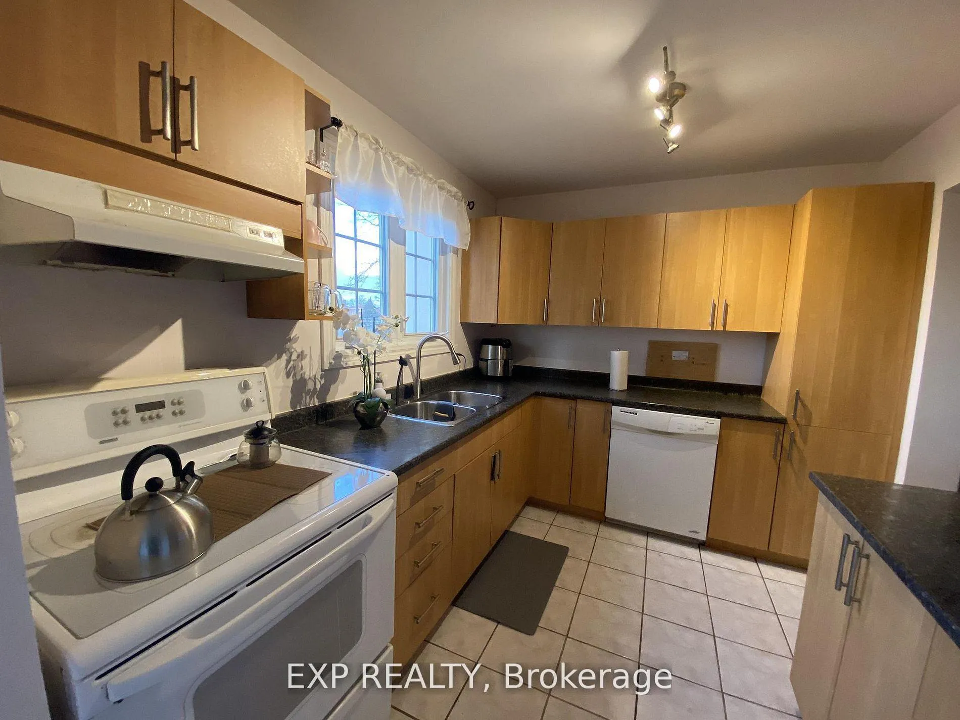 Photo 26 of Unit 29, 415 Kintyre Private, Ottawa, Carleton Square — HOMEH