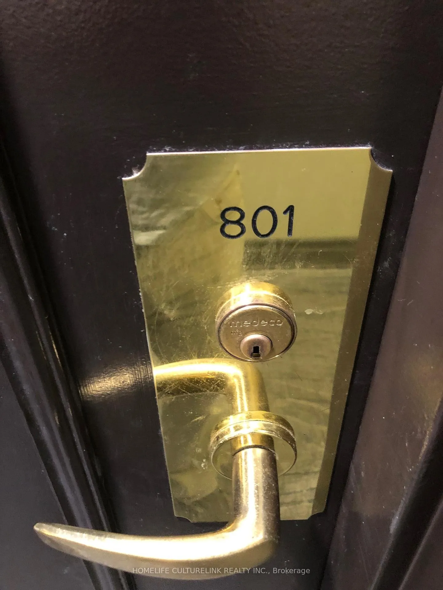 Photo 2 of Unit 801, 889 Bay Street, Toronto, Bay Street Corridor — HOMEH