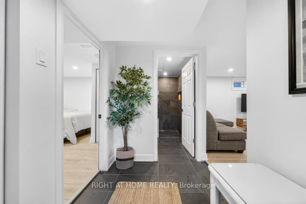 Photo 27 of 118 West 33rd Street, Hamilton, Westcliffe — HOMEH