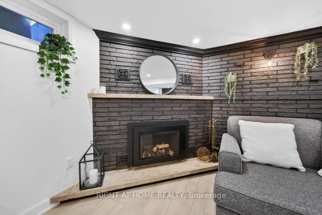 Photo 32 of 118 West 33rd Street, Hamilton, Westcliffe — HOMEH