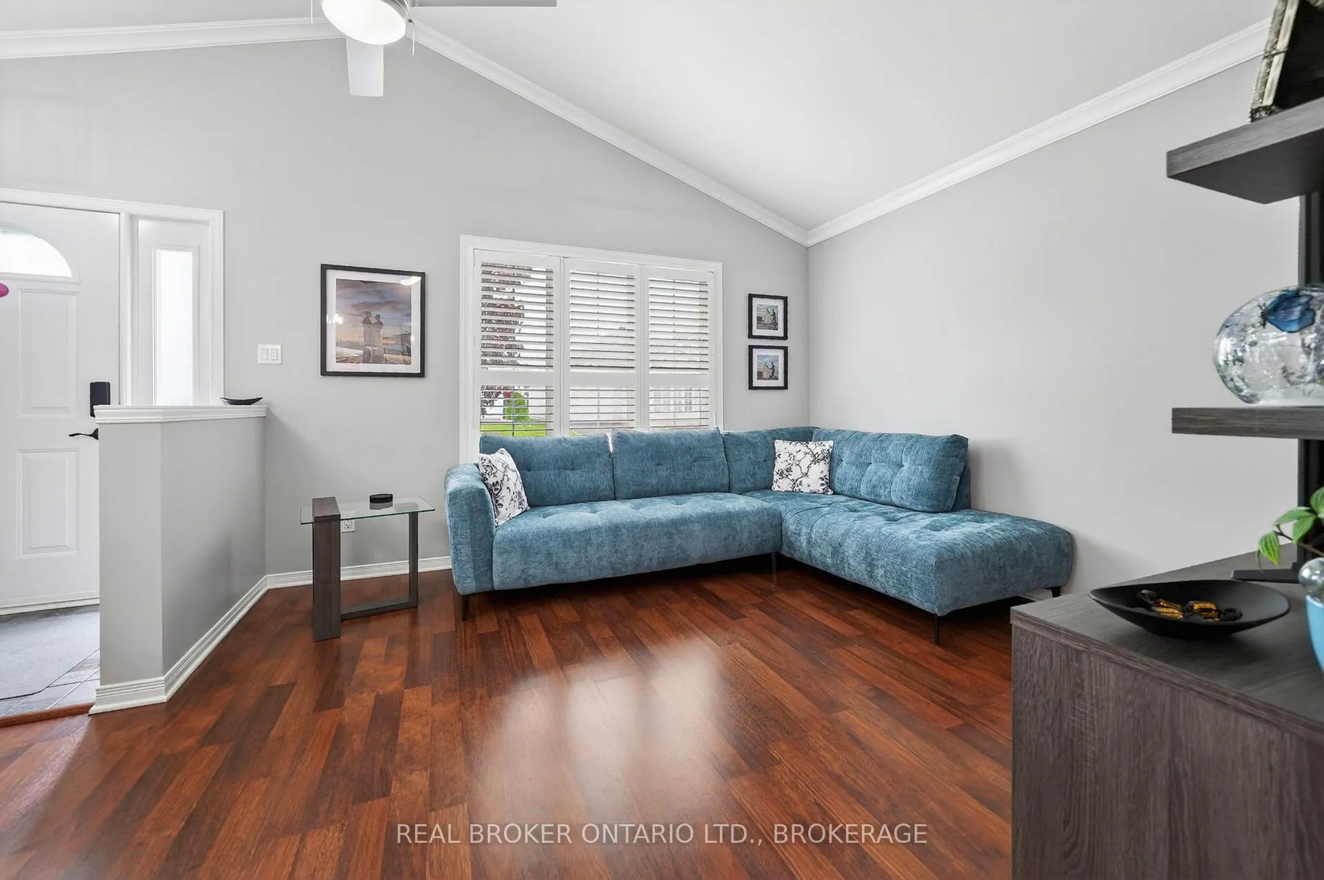 Photo 4 of 1526 Frank Court, Cornwall — HOMEH