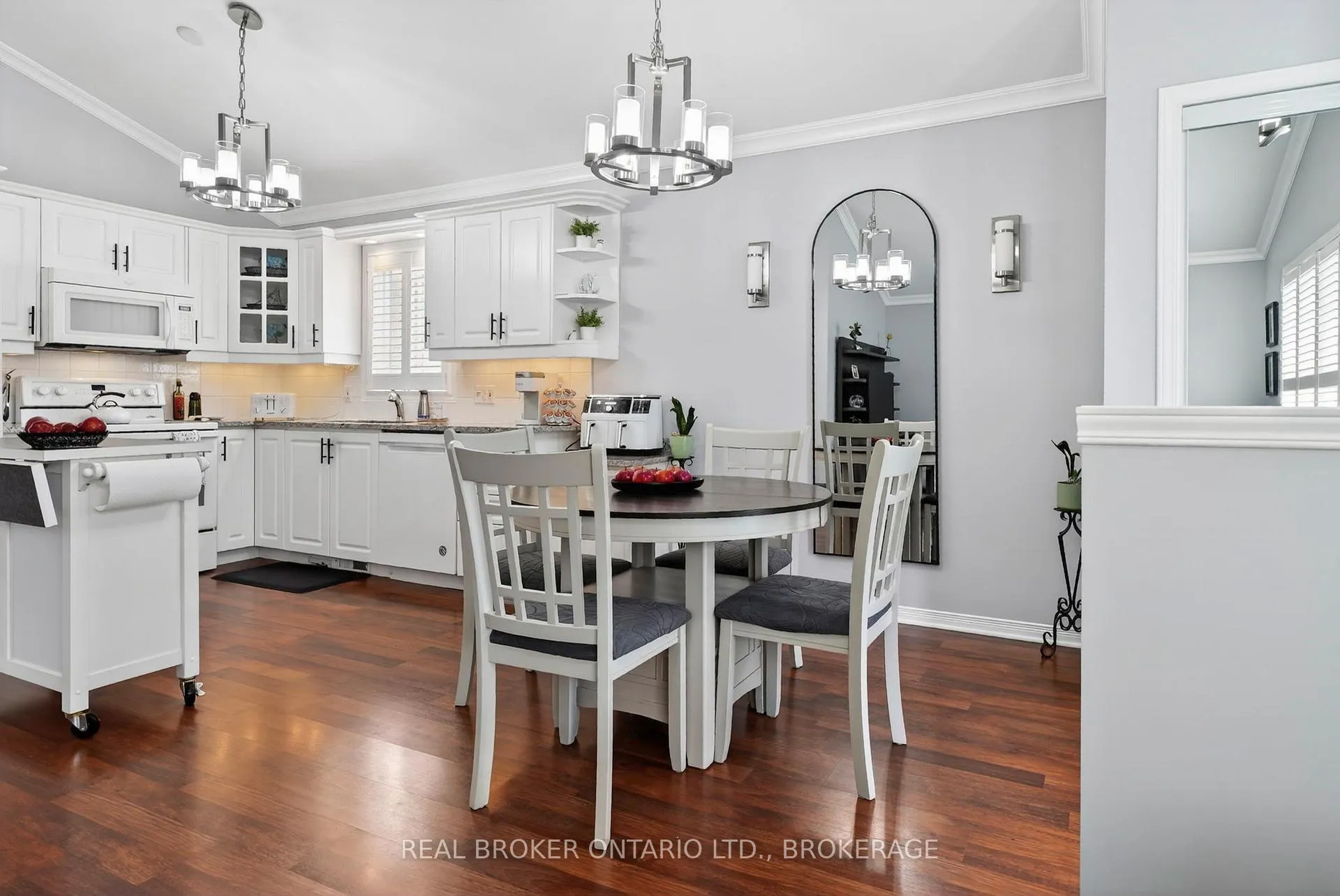 Photo 7 of 1526 Frank Court, Cornwall — HOMEH
