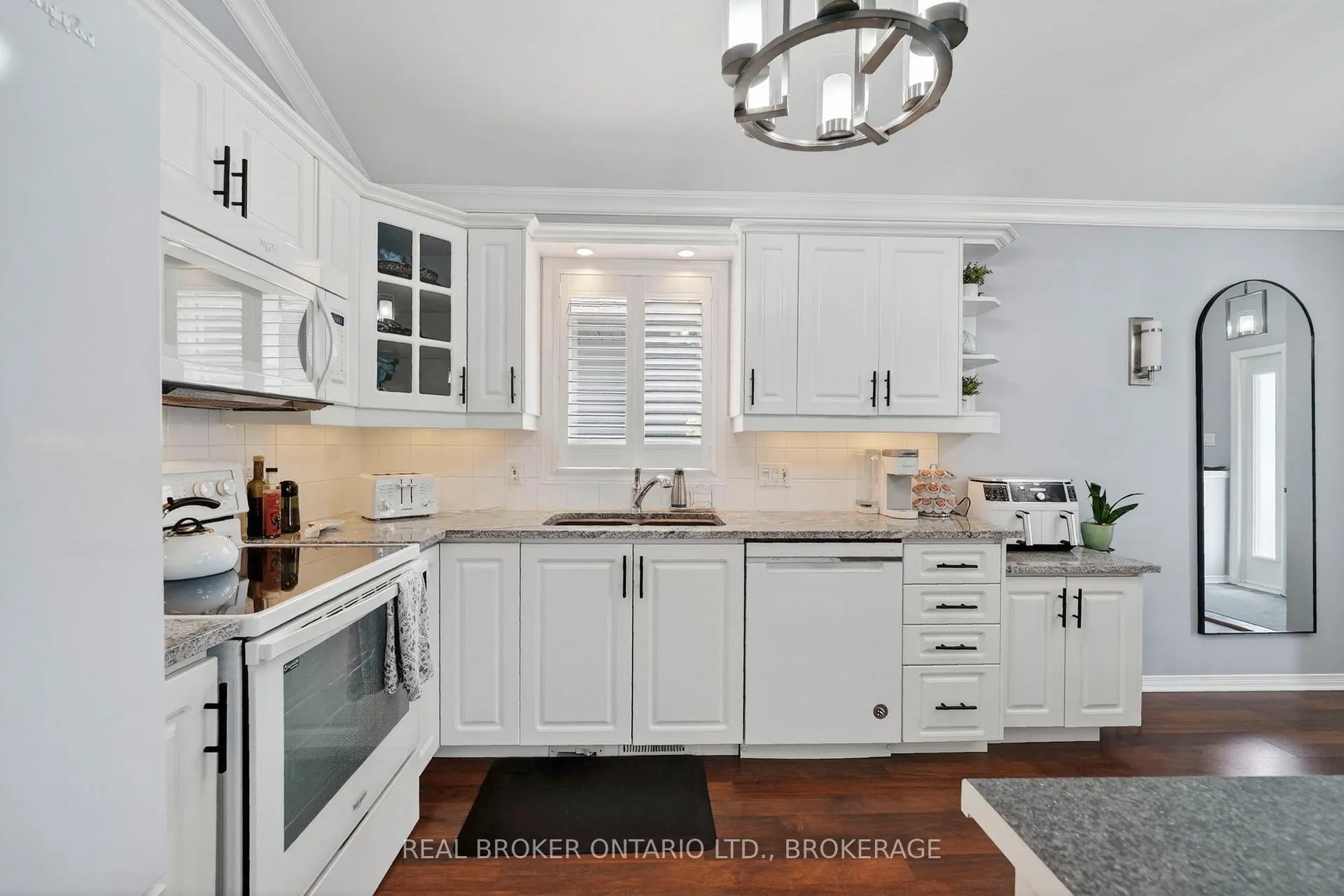 Photo 10 of 1526 Frank Court, Cornwall — HOMEH