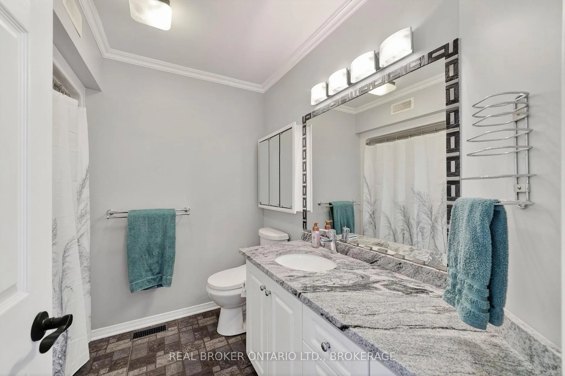Photo 18 of 1526 Frank Court, Cornwall — HOMEH