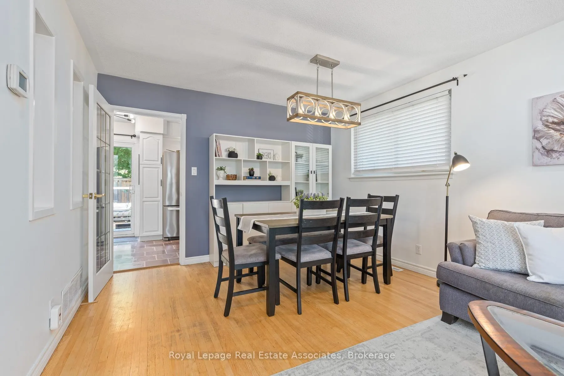 Photo 14 of 26 Marilyn Crescent, Halton Hills, Georgetown — HOMEH