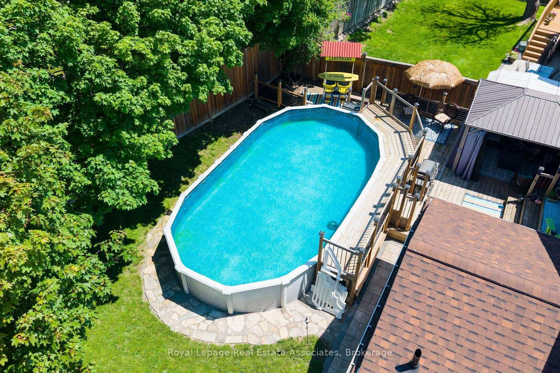 Photo 42 of 26 Marilyn Crescent, Halton Hills, Georgetown — HOMEH