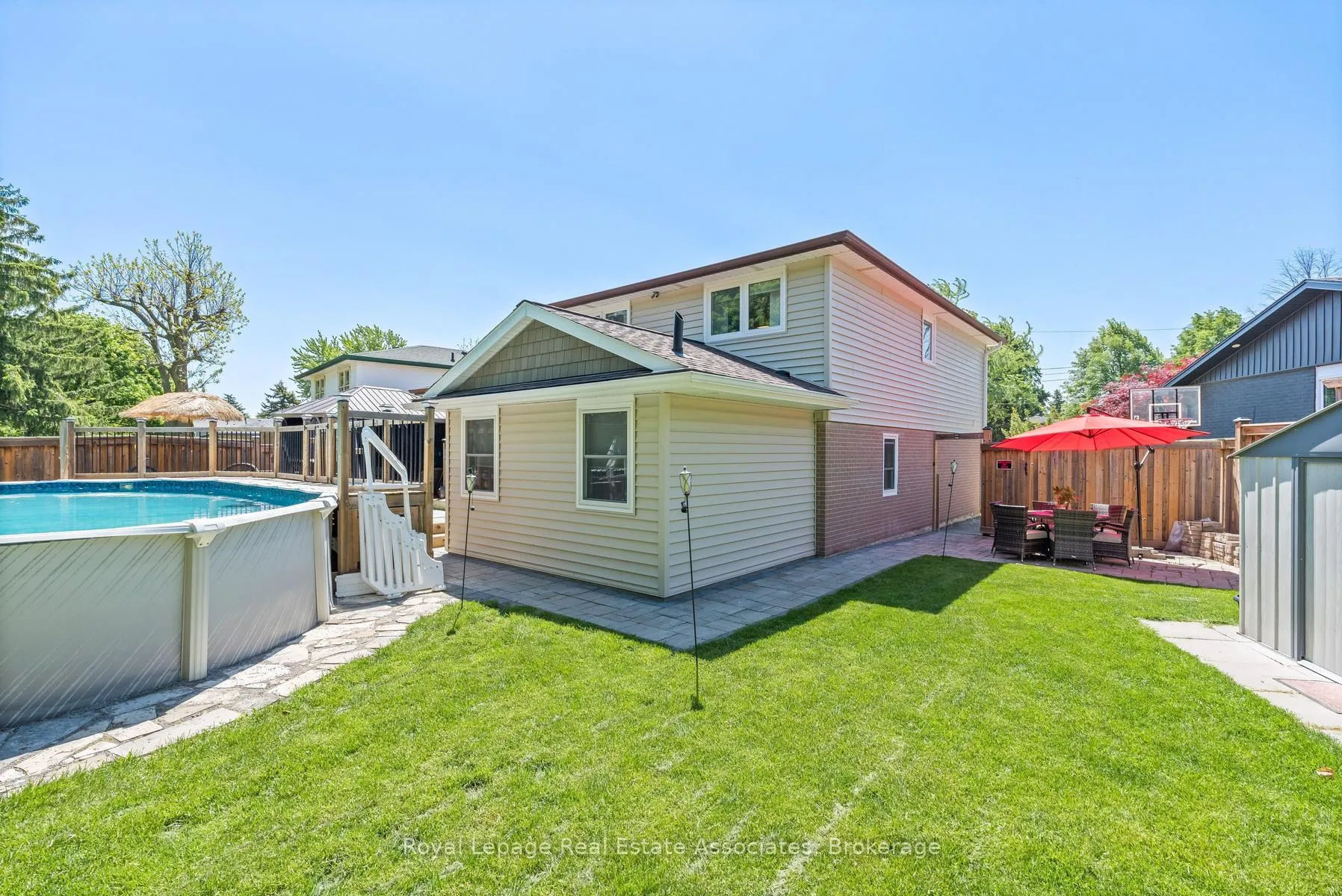 Photo 49 of 26 Marilyn Crescent, Halton Hills, Georgetown — HOMEH
