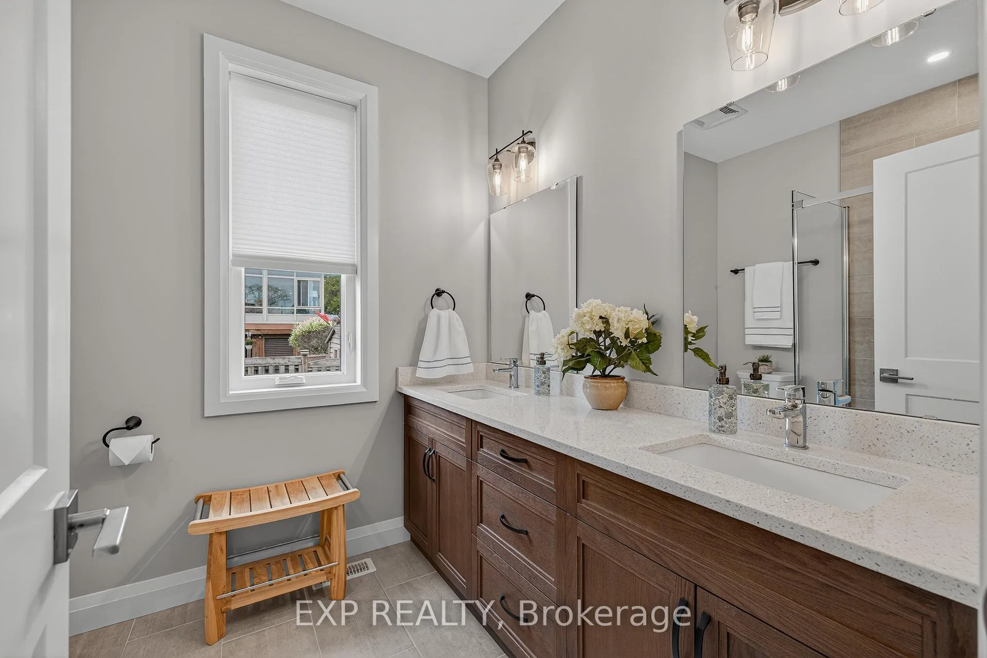 Photo 25 of Unit 12, 68 Cedar Street S, Brant, Paris — HOMEH