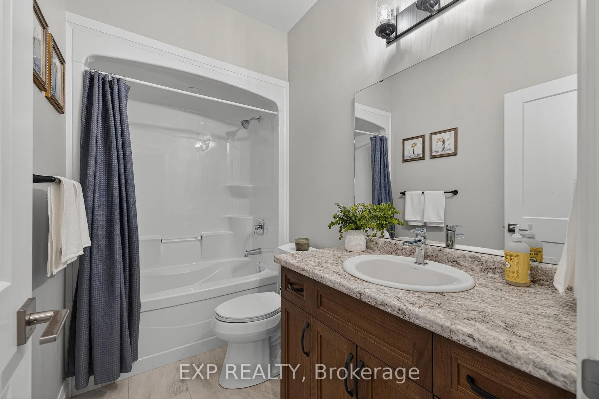 Photo 31 of Unit 12, 68 Cedar Street S, Brant, Paris — HOMEH
