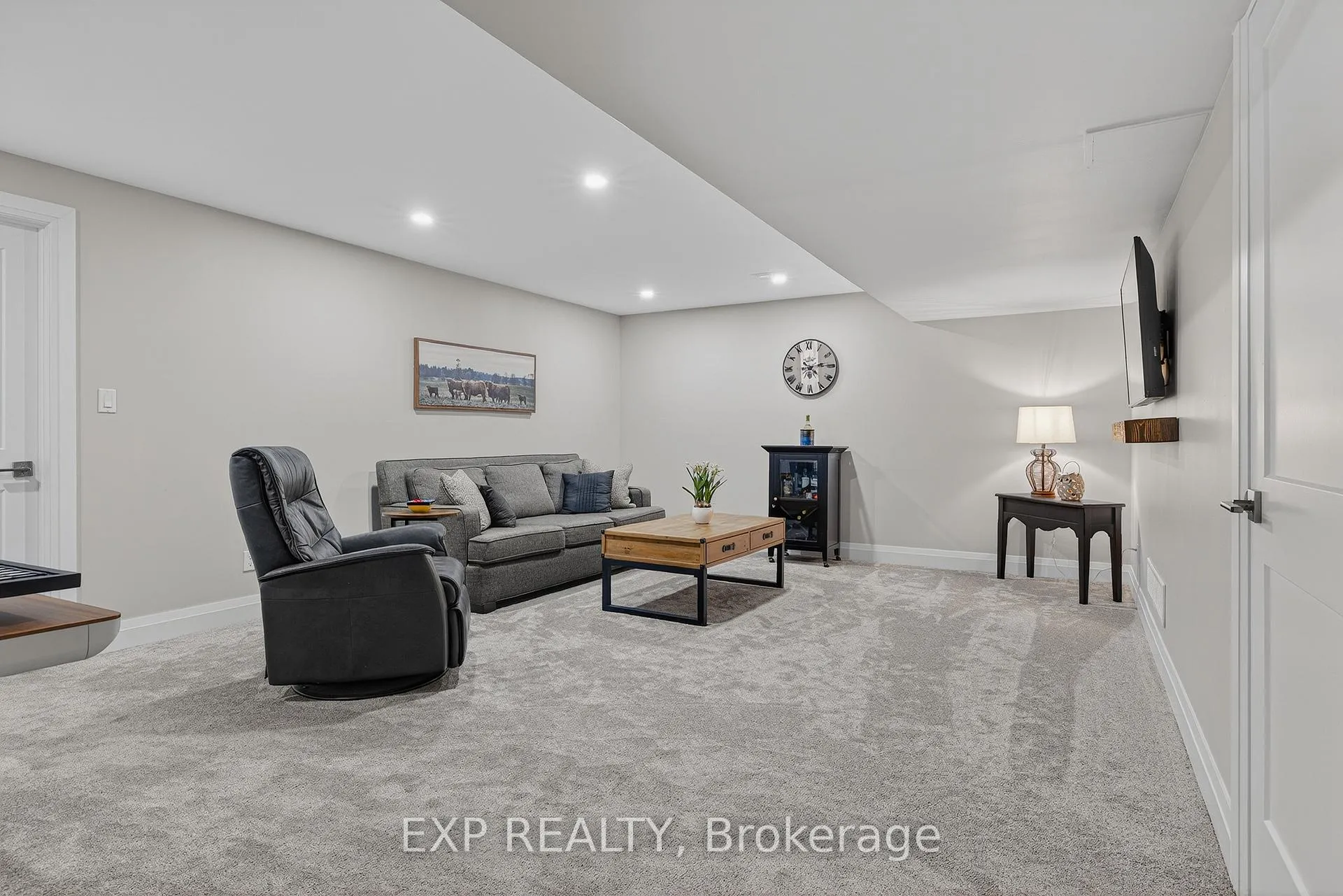 Photo 35 of Unit 12, 68 Cedar Street S, Brant, Paris — HOMEH