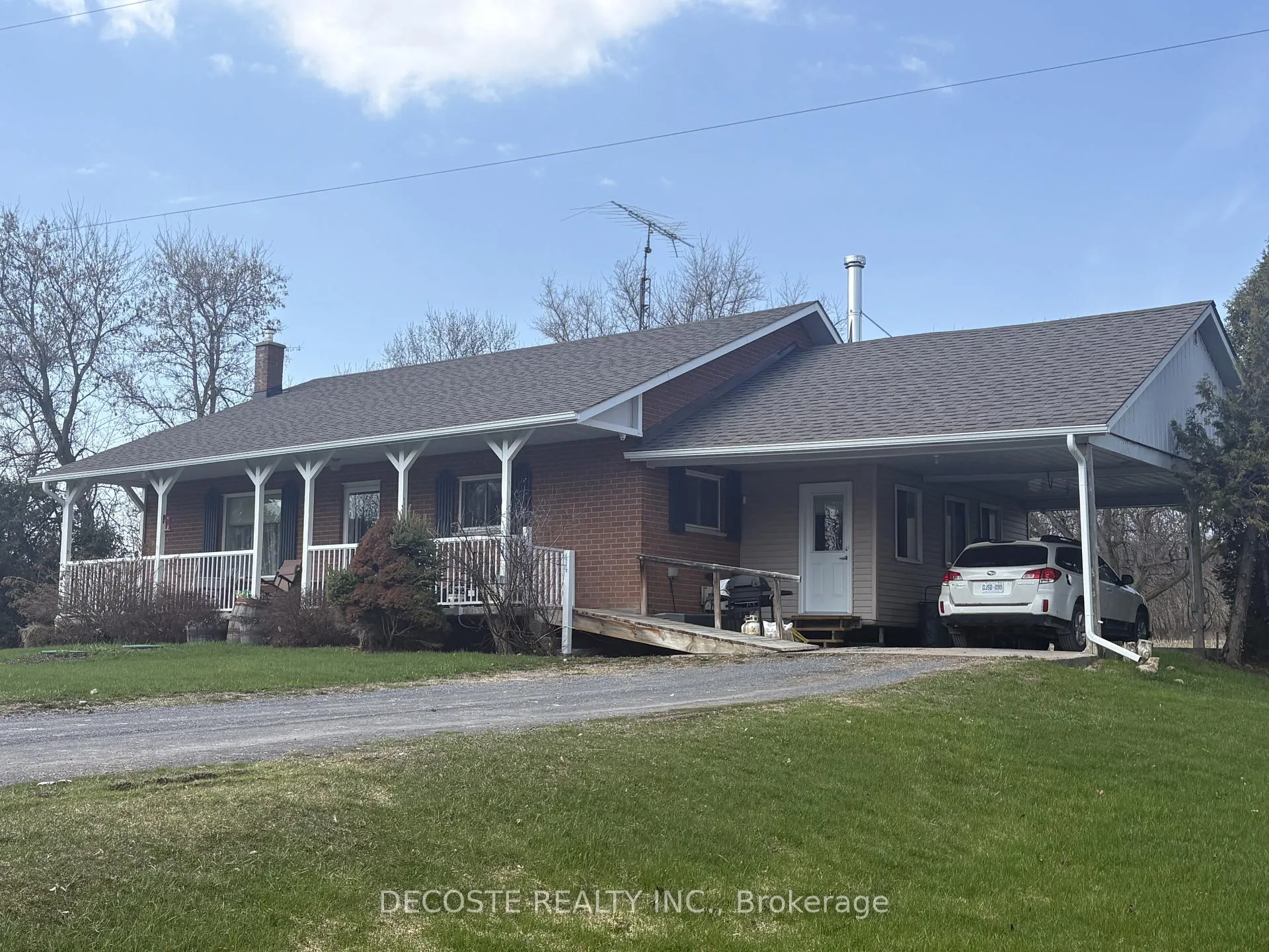 Photo 1 of 21437 Concession 7 Road, South Glengarry, South Glengarry (Lancaster) Twp — HOMEH