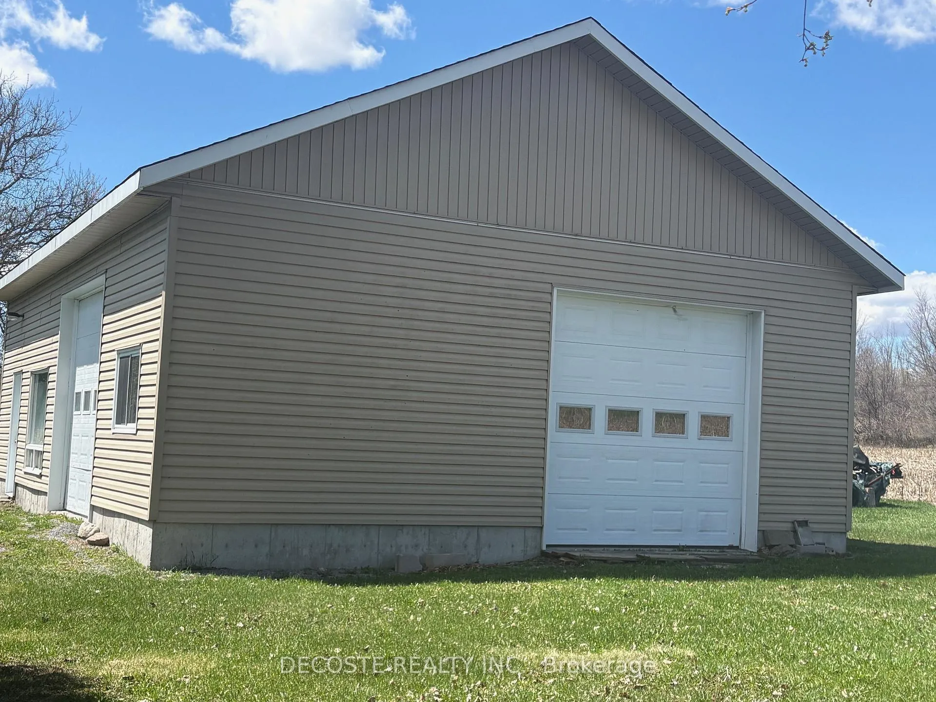 Photo 17 of 21437 Concession 7 Road, South Glengarry, South Glengarry (Lancaster) Twp — HOMEH