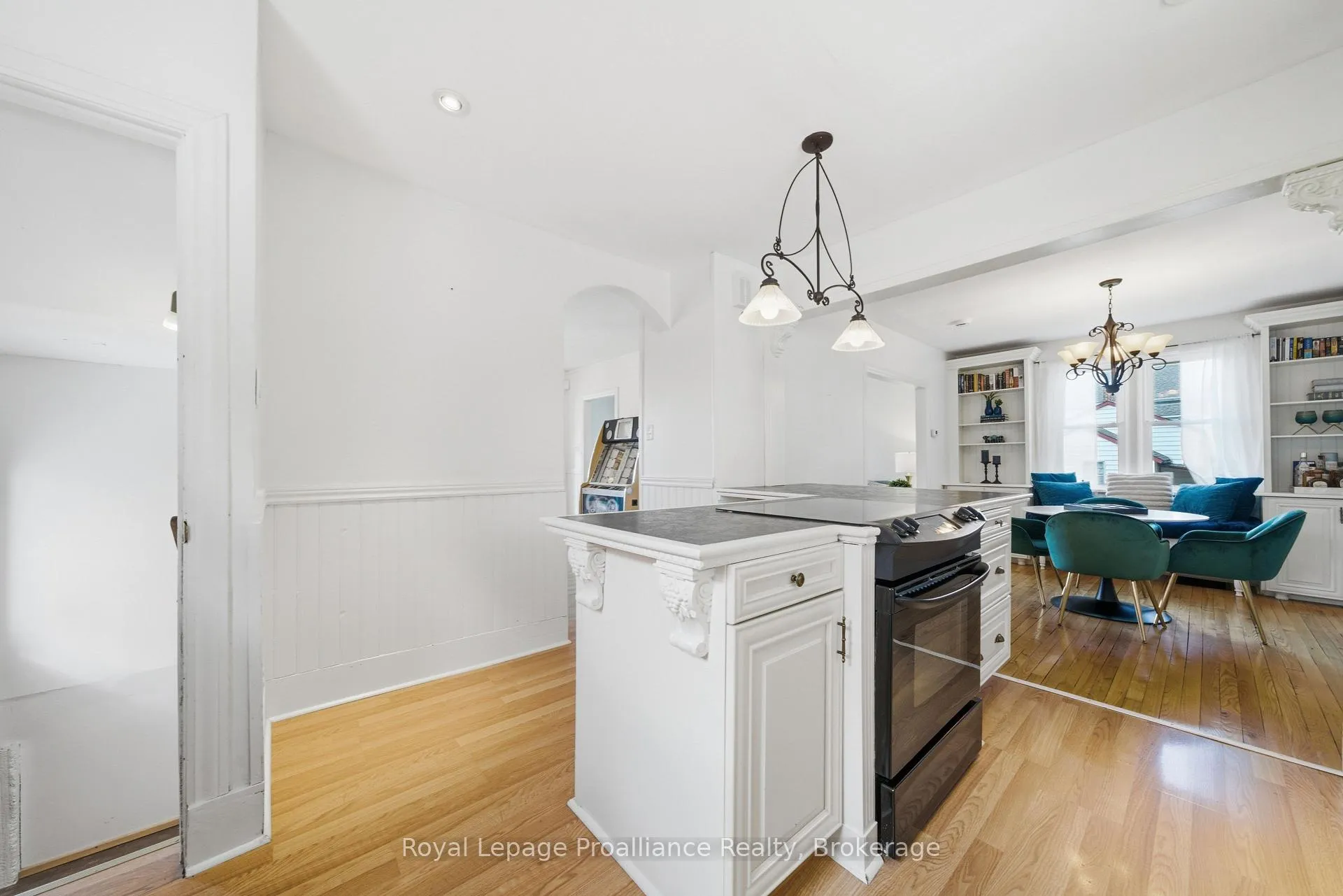 Photo 21 of 165 Lingham Street, Belleville, Belleville Ward — HOMEH