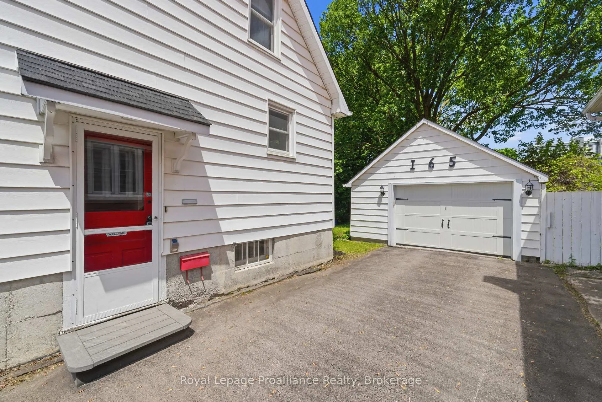 Photo 38 of 165 Lingham Street, Belleville, Belleville Ward — HOMEH
