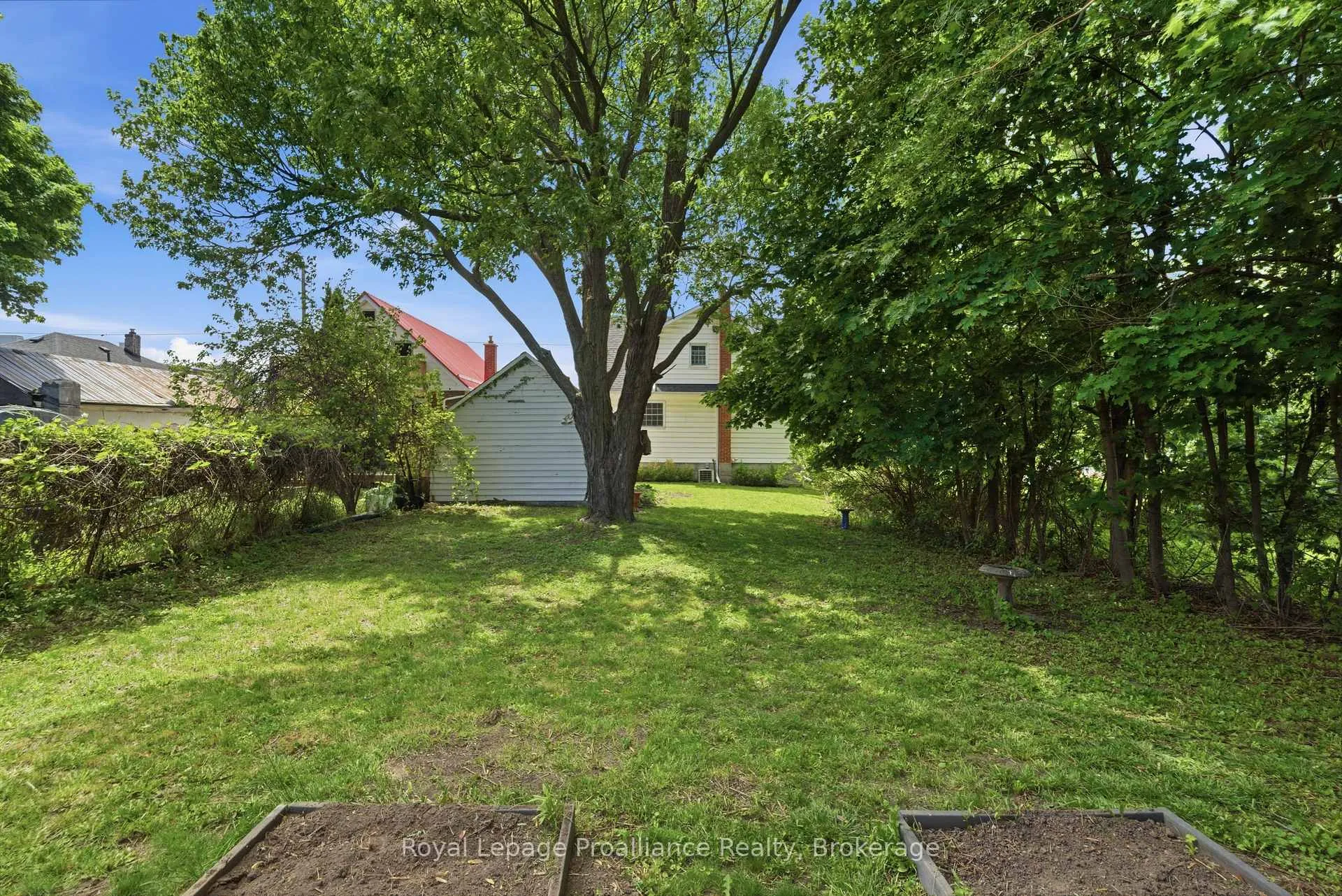 Photo 45 of 165 Lingham Street, Belleville, Belleville Ward — HOMEH