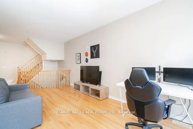 Photo 9 of 3886 Skyview Street, Mississauga, Churchill Meadows — HOMEH