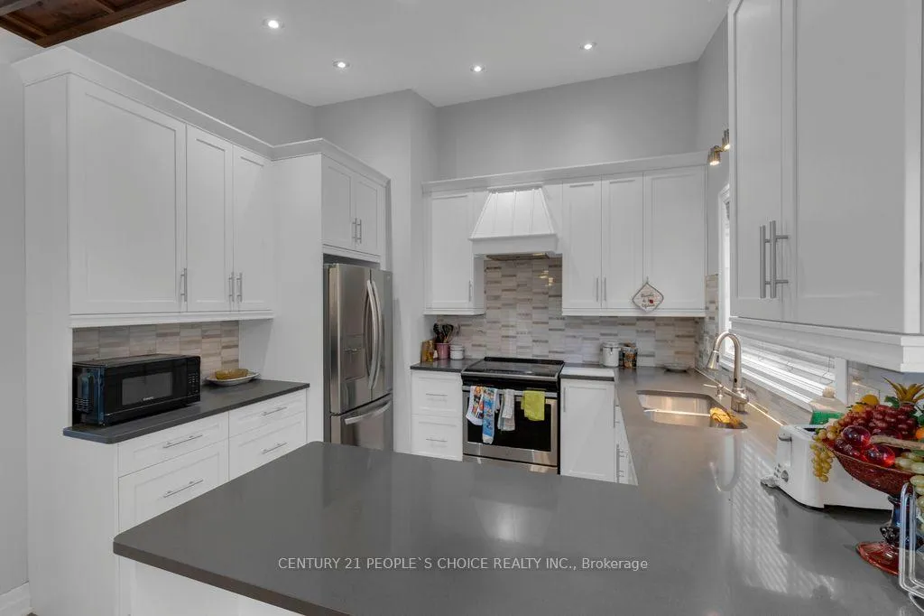 Photo 13 of 71 Bay Sands Drive, Wasaga Beach — HOMEH