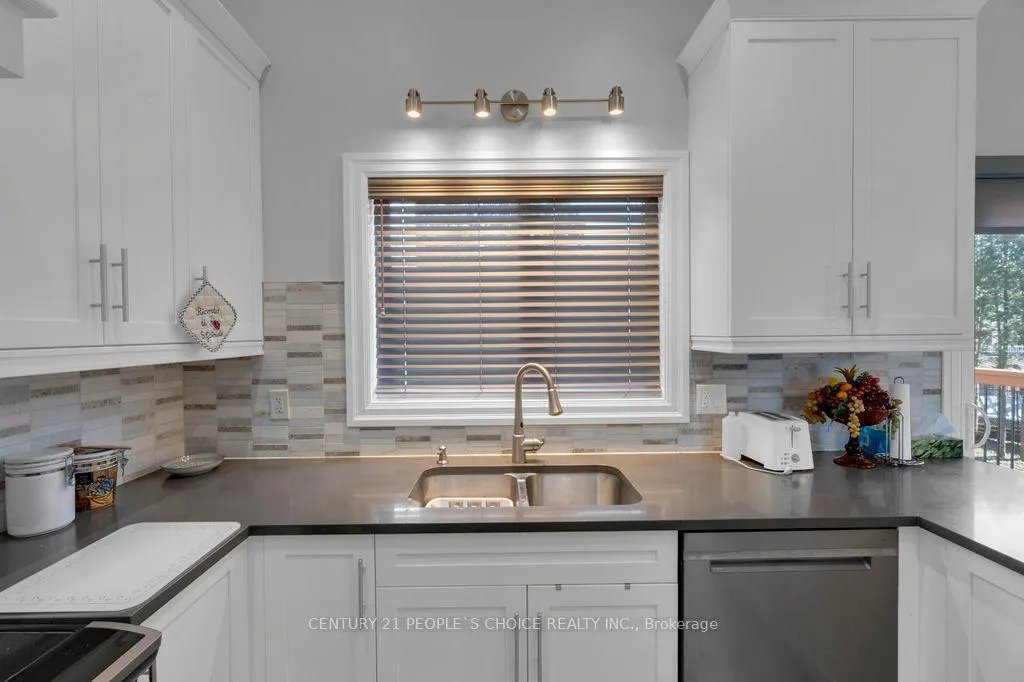 Photo 14 of 71 Bay Sands Drive, Wasaga Beach — HOMEH