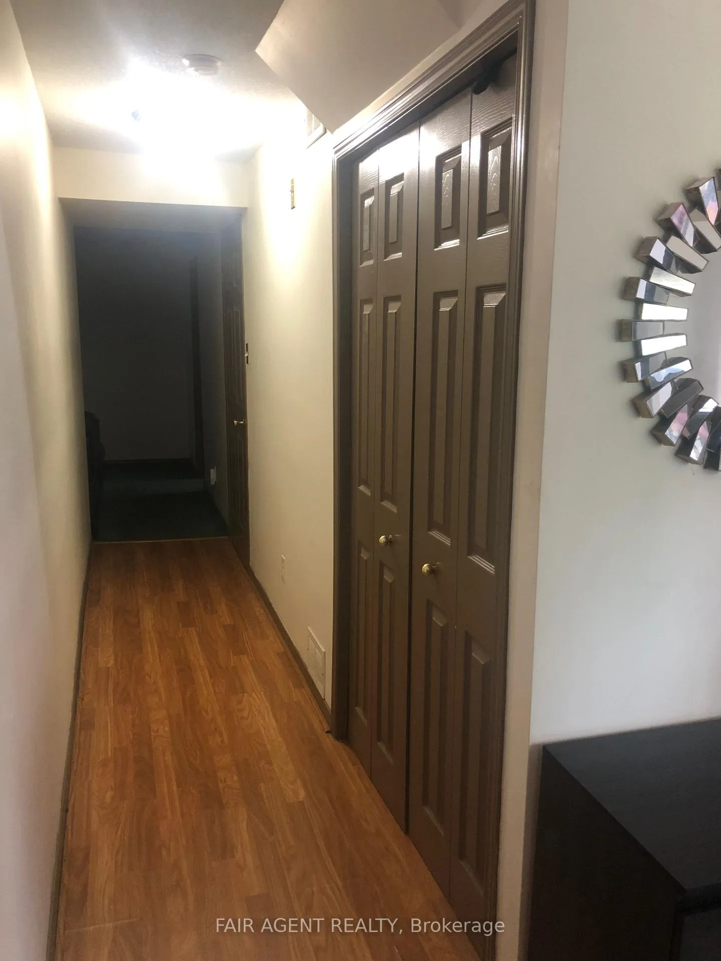 Photo 32 of 562 Erinbrook Drive, Kitchener, Country Hills West — HOMEH