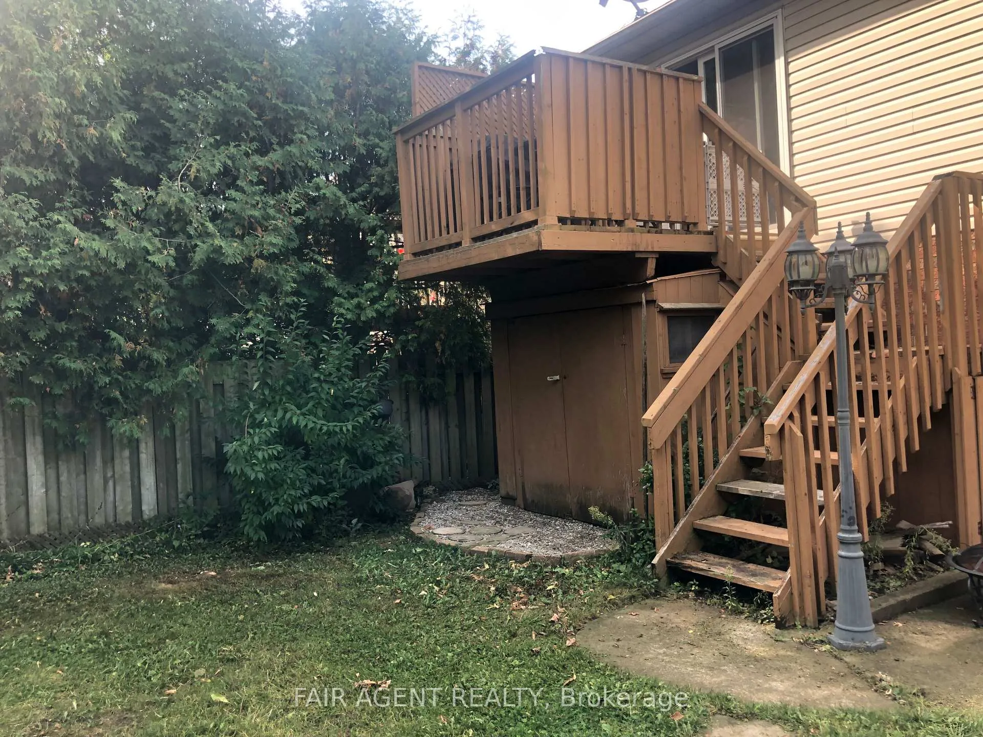 Photo 43 of 562 Erinbrook Drive, Kitchener, Country Hills West — HOMEH