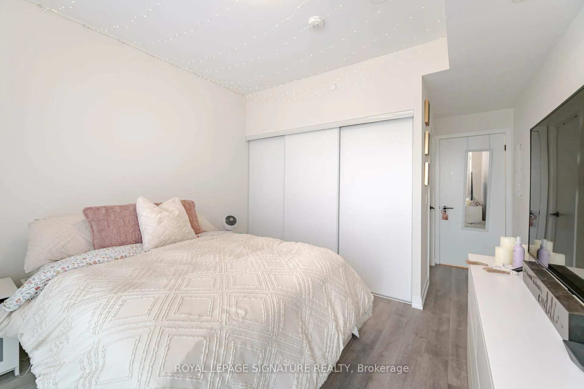Photo 20 of Unit 815, 2300 St. Clair Avenue W, Toronto, Junction Area — HOMEH