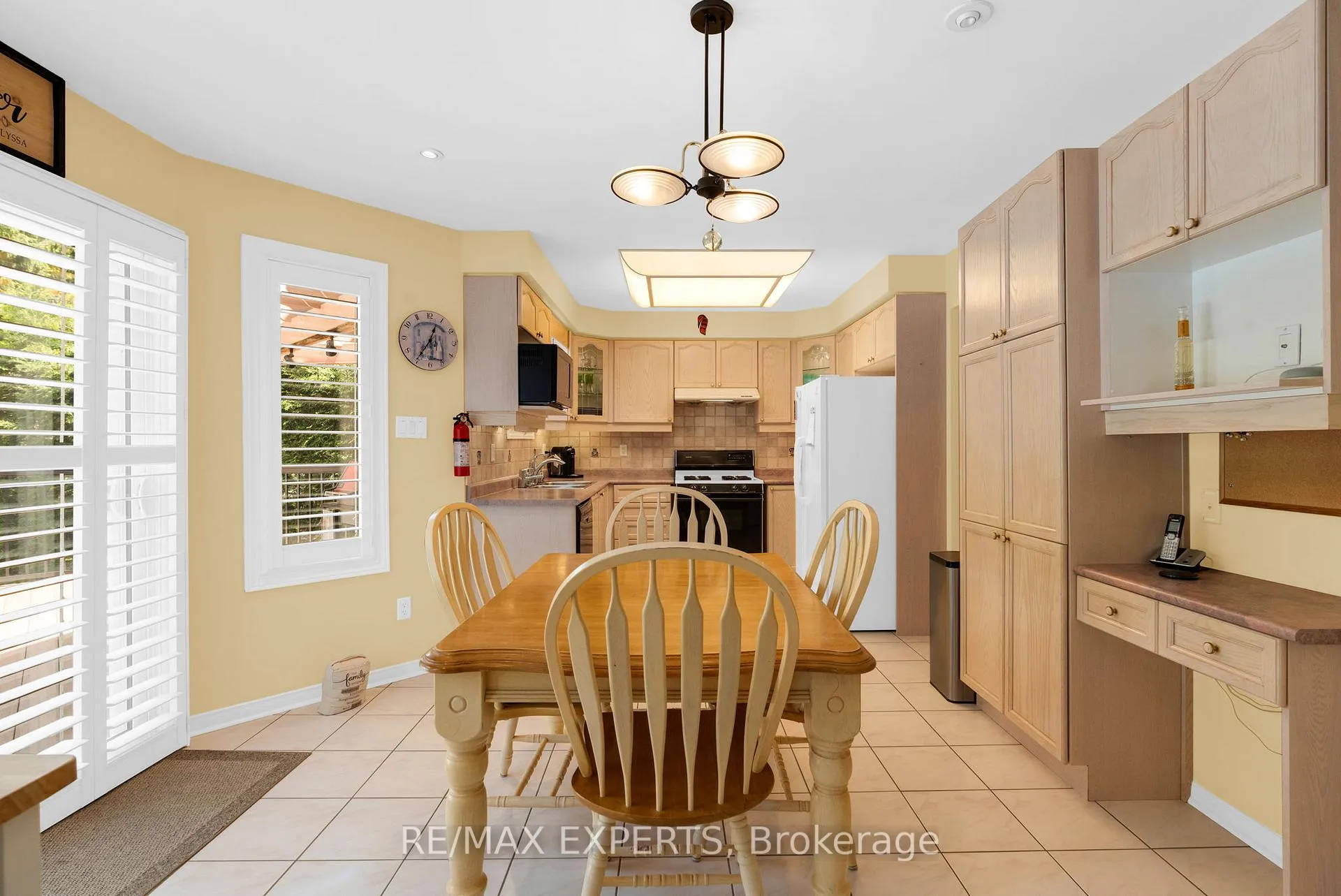 Photo 11 of 45 Sunkist Valley Road, Caledon, Bolton East — HOMEH