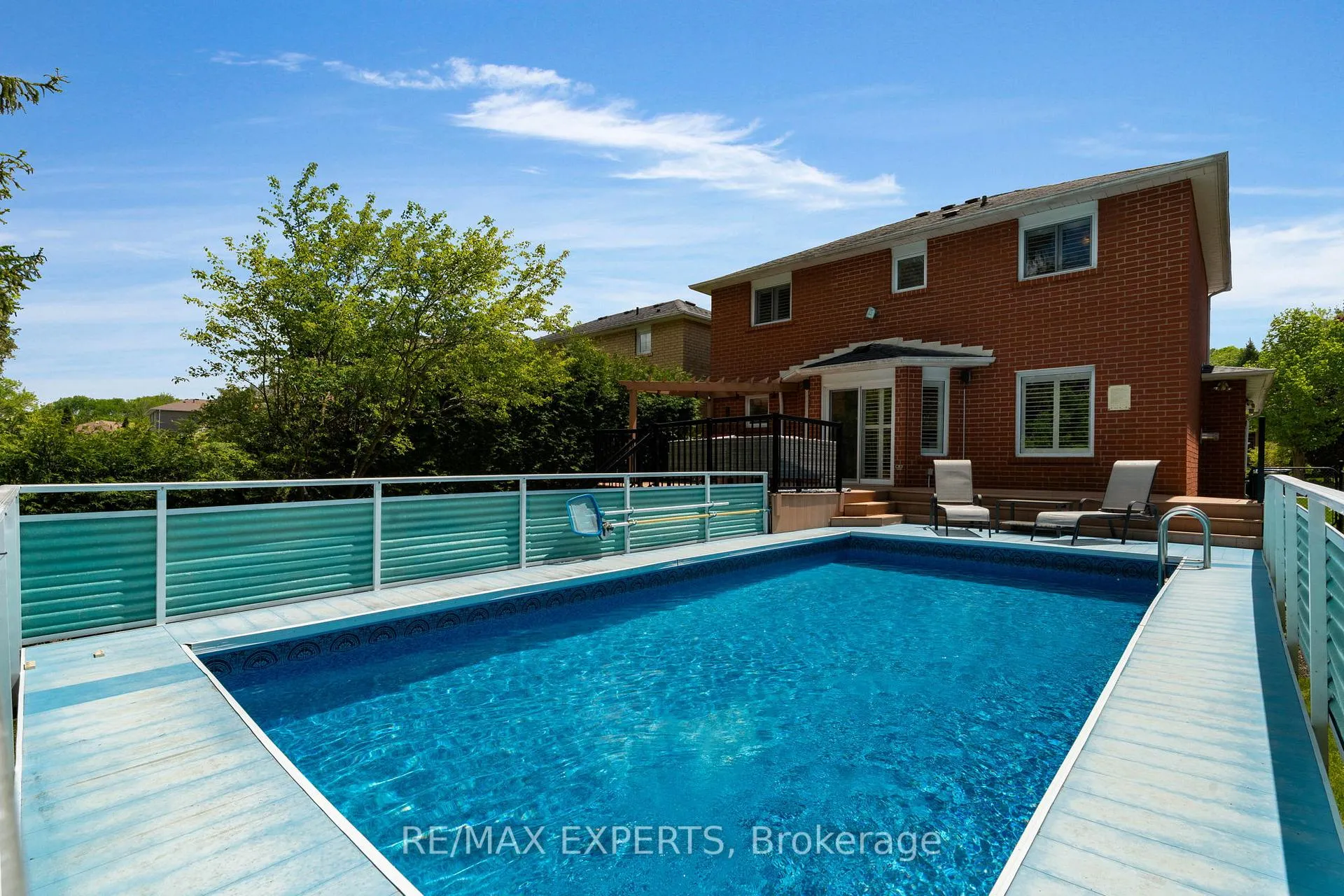 Photo 40 of 45 Sunkist Valley Road, Caledon, Bolton East — HOMEH