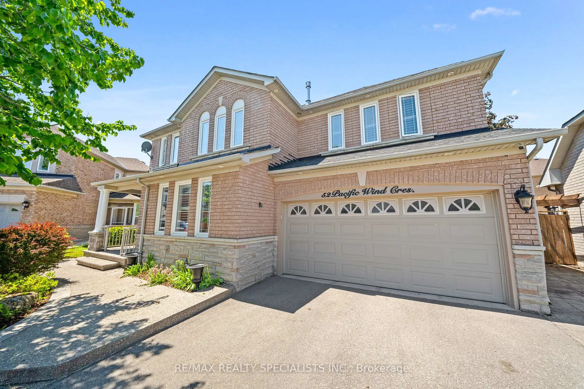 Photo 1 of 52 Pacific Wind Crescent, Brampton, Sandringham-Wellington — HOMEH