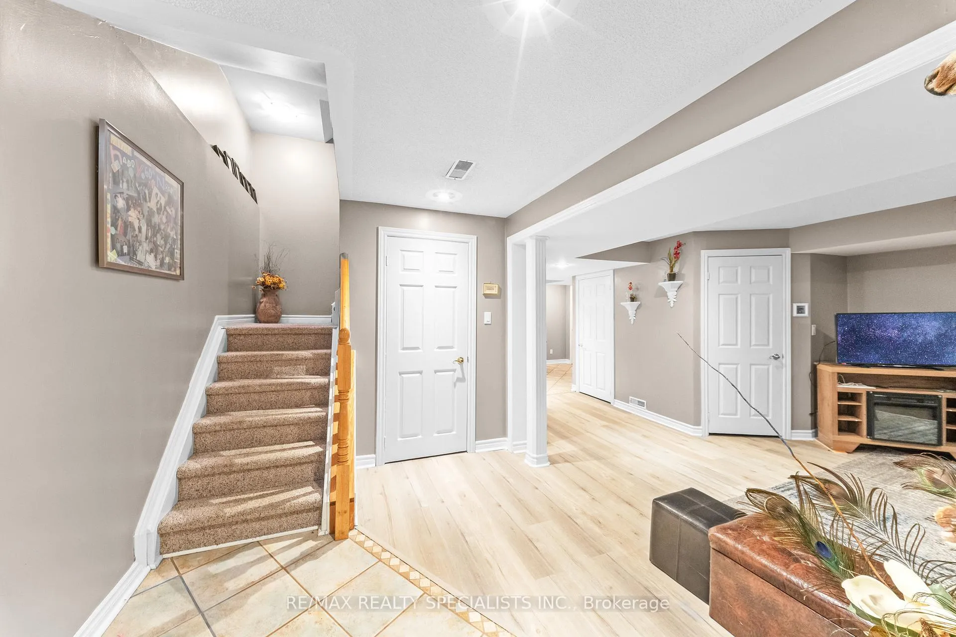 Photo 30 of 52 Pacific Wind Crescent, Brampton, Sandringham-Wellington — HOMEH