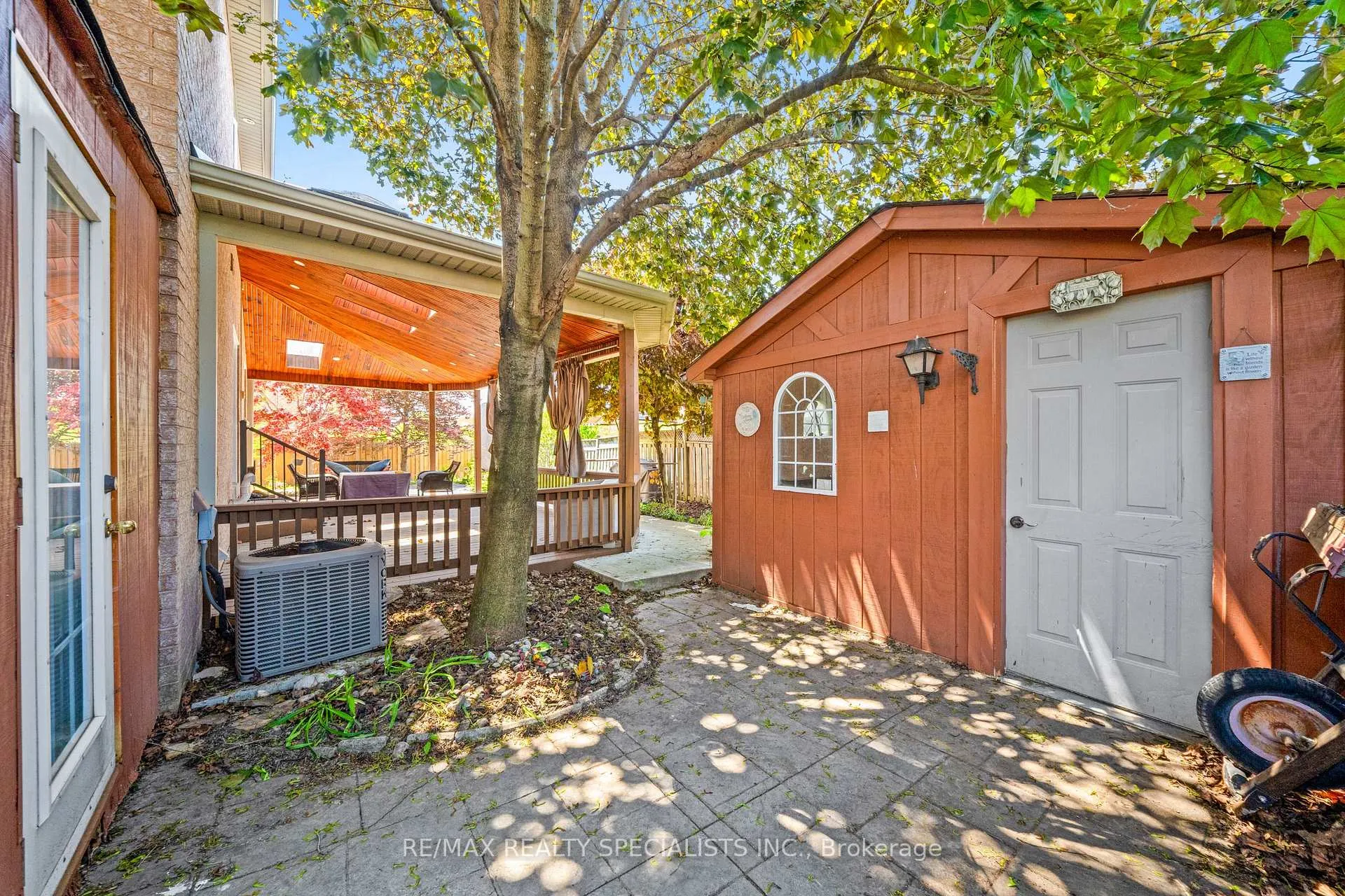 Photo 44 of 52 Pacific Wind Crescent, Brampton, Sandringham-Wellington — HOMEH