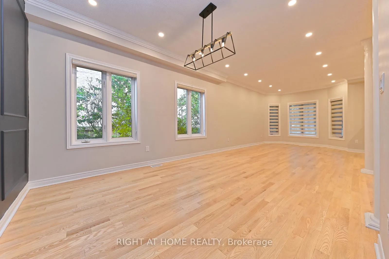 Photo 9 of 6843 Campbell Settler Court E, Mississauga, Meadowvale Village — HOMEH