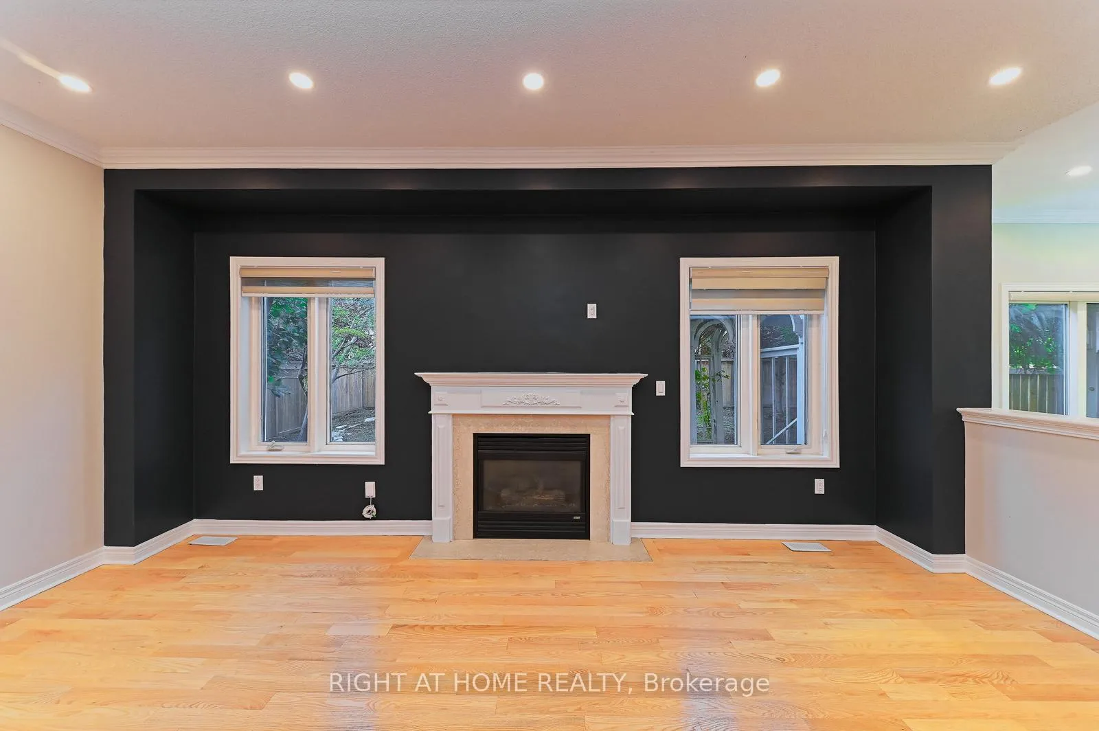Photo 14 of 6843 Campbell Settler Court E, Mississauga, Meadowvale Village — HOMEH