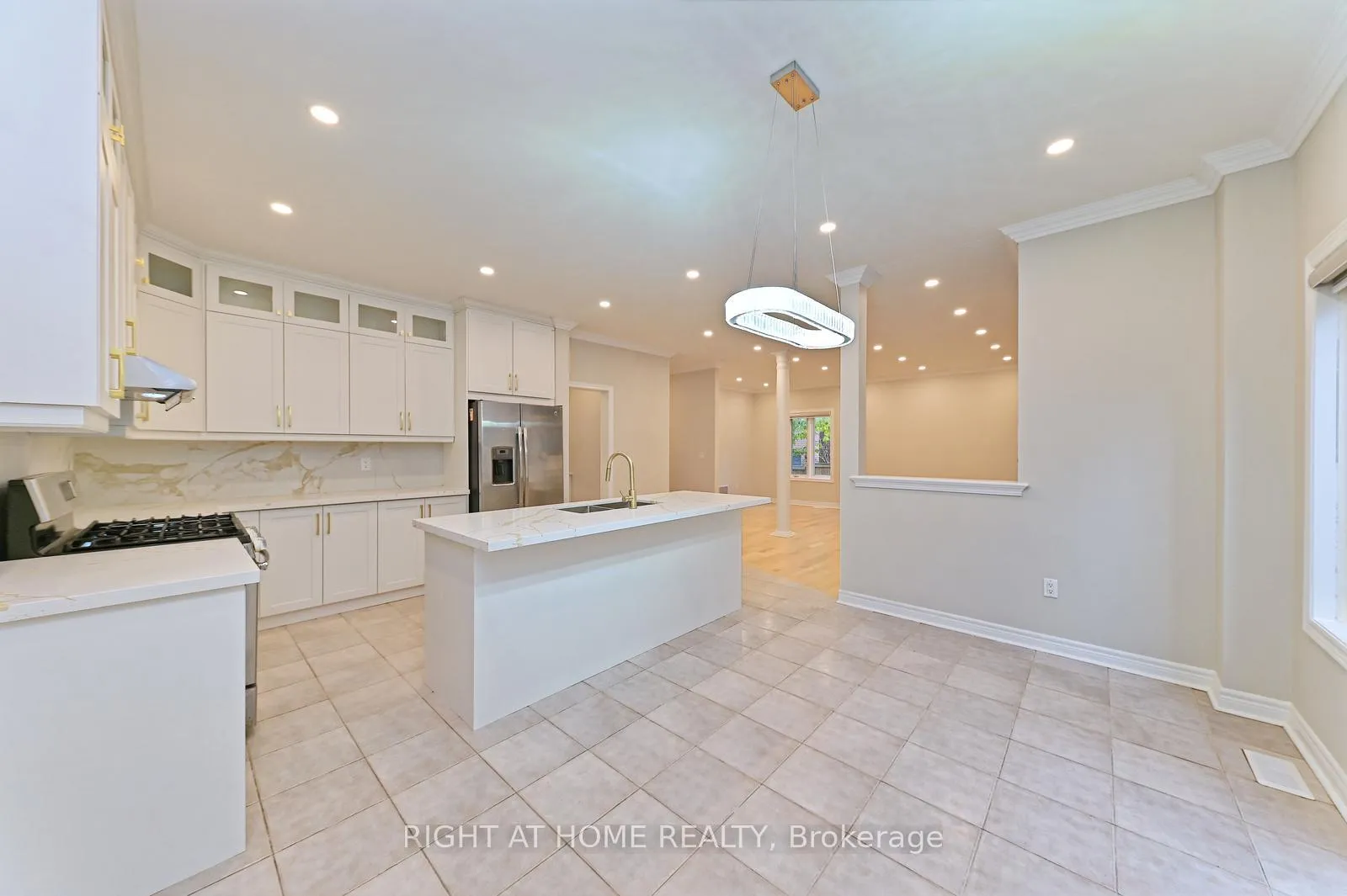 Photo 18 of 6843 Campbell Settler Court E, Mississauga, Meadowvale Village — HOMEH