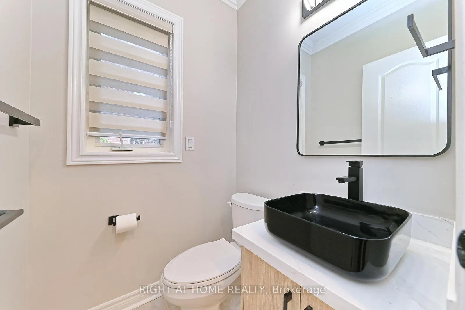 Photo 26 of 6843 Campbell Settler Court E, Mississauga, Meadowvale Village — HOMEH