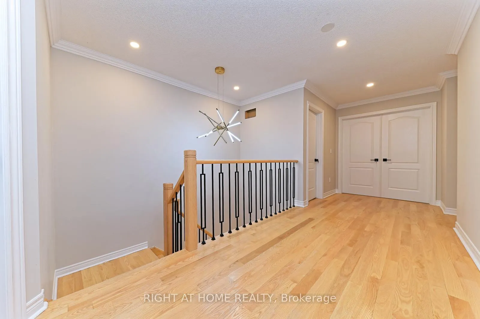 Photo 30 of 6843 Campbell Settler Court E, Mississauga, Meadowvale Village — HOMEH