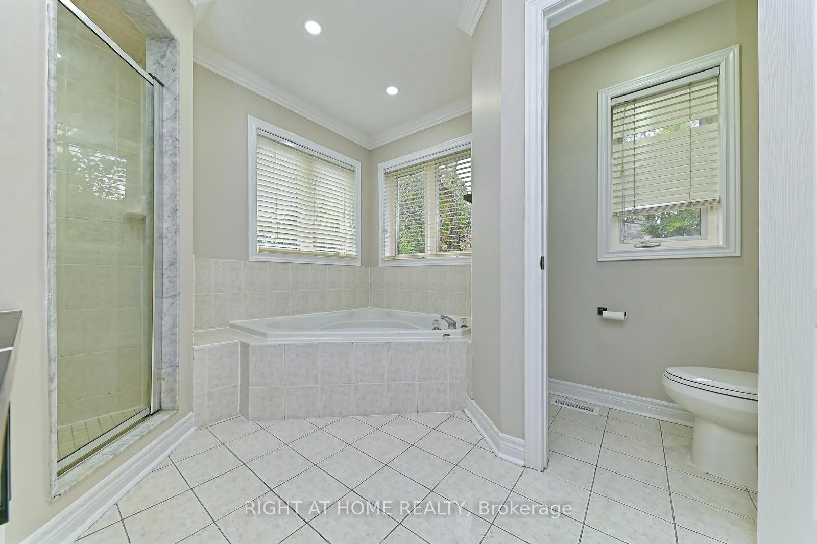 Photo 36 of 6843 Campbell Settler Court E, Mississauga, Meadowvale Village — HOMEH