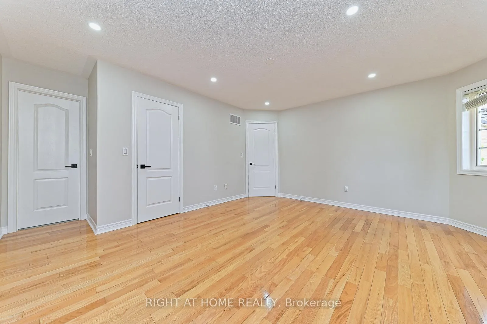 Photo 43 of 6843 Campbell Settler Court E, Mississauga, Meadowvale Village — HOMEH