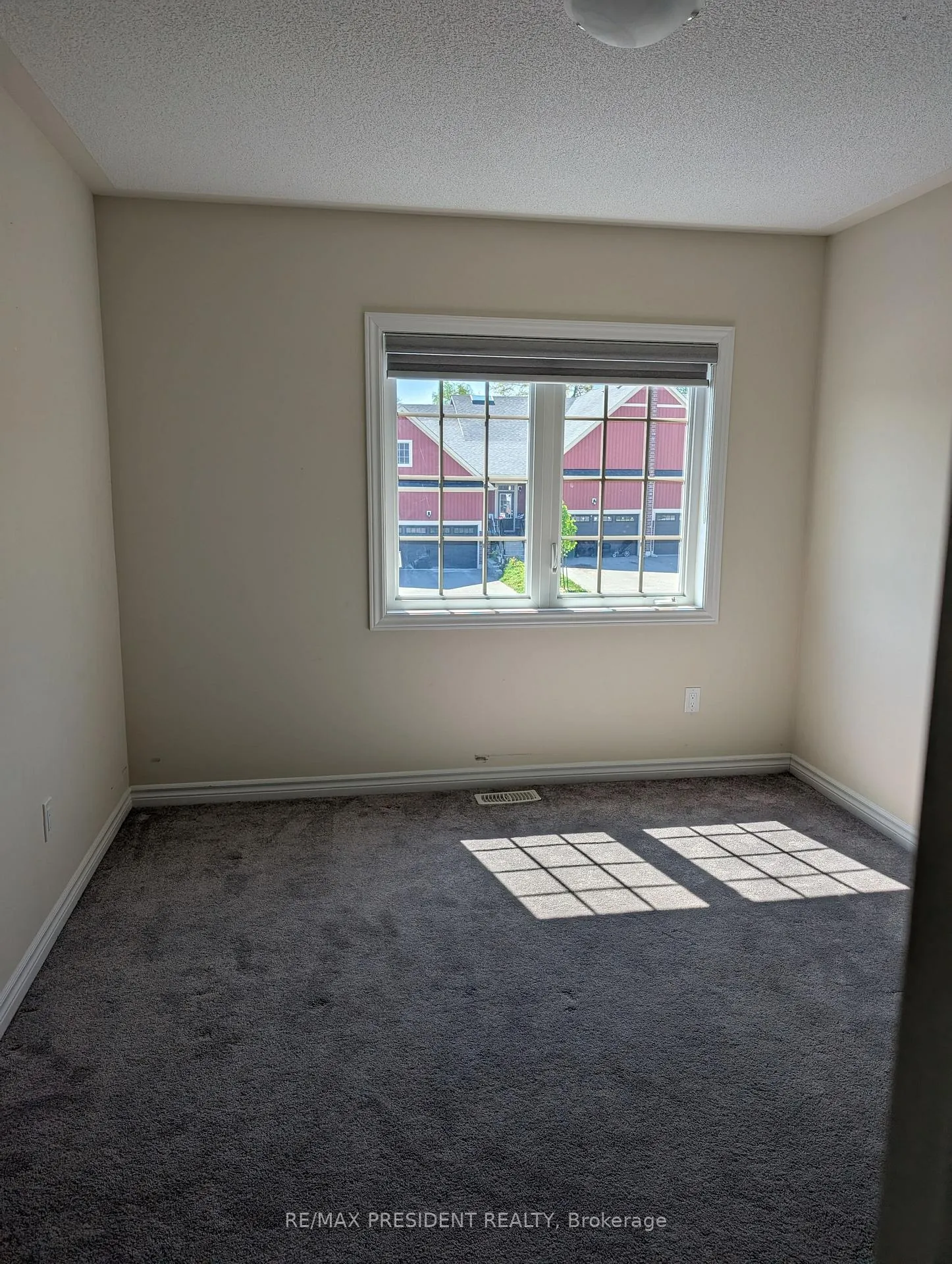 Photo 10 of 110 Stonebrook Way, Grey Highlands — HOMEH