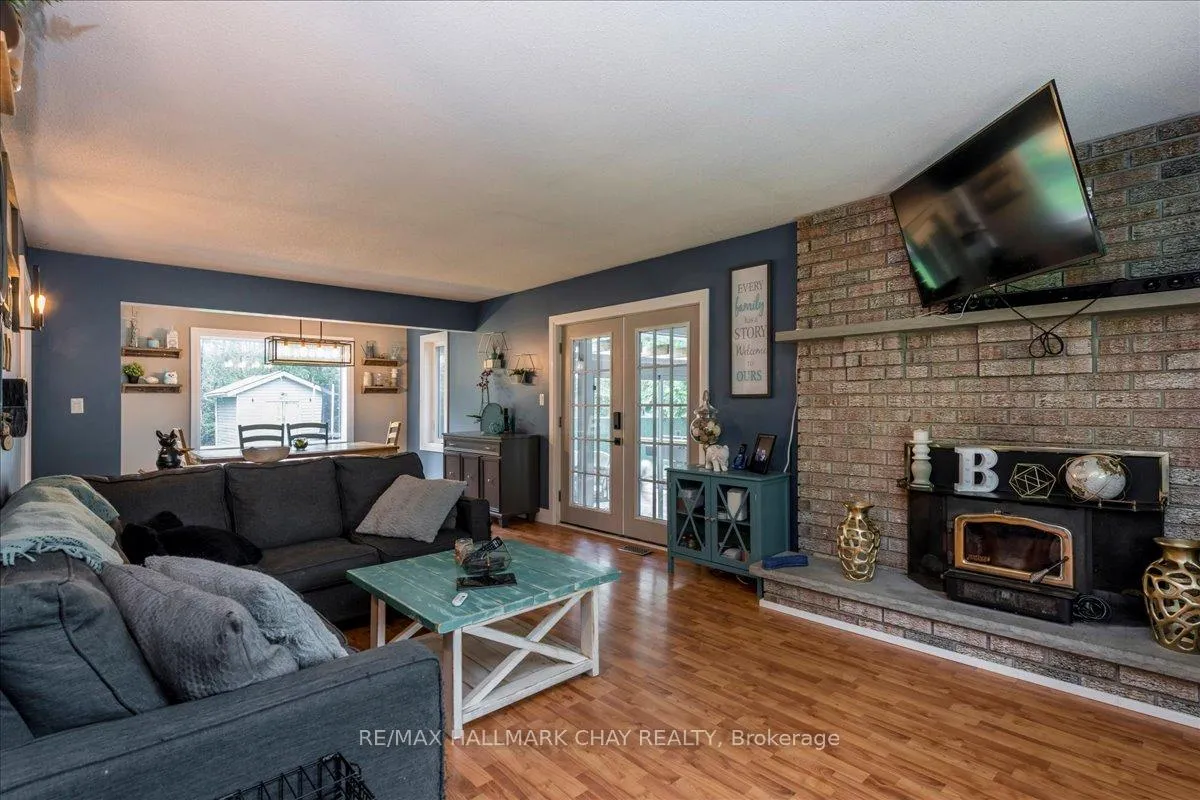 Photo 4 of 4049 Bayview Avenue, Ramara, Rural Ramara — HOMEH