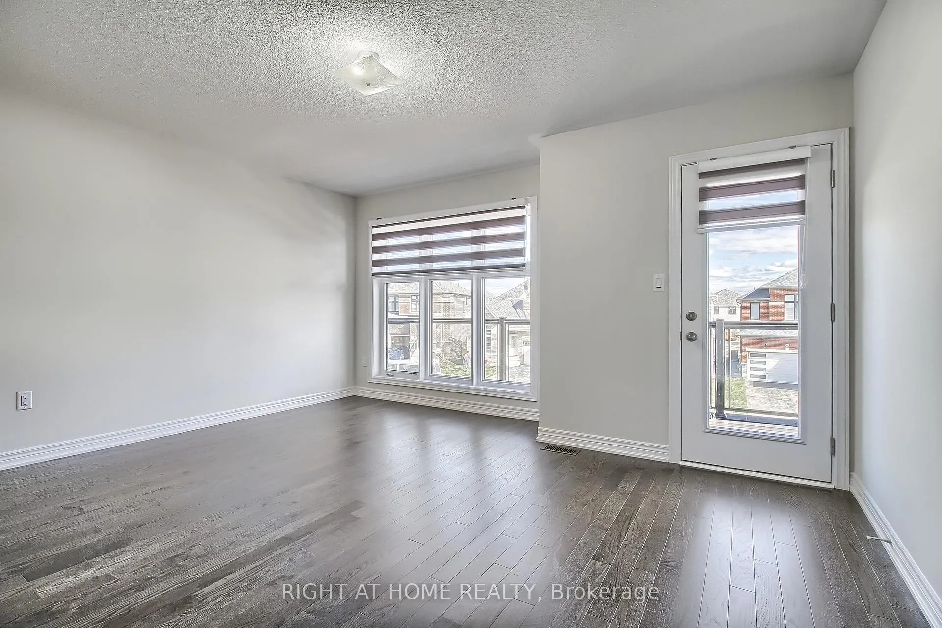 Photo 40 of 31 Dorothy Caine Crescent, Georgina, Sutton & Jackson's Point — HOMEH