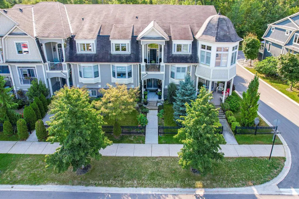 Photo 5 of 13 Sandy Coast Crescent, Wasaga Beach — HOMEH